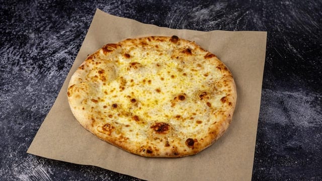 Large Cheesy Garlic Bread.